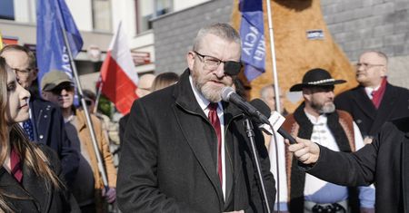 Czarne chmury nad Braunem. Parlament Europejski zdecydował