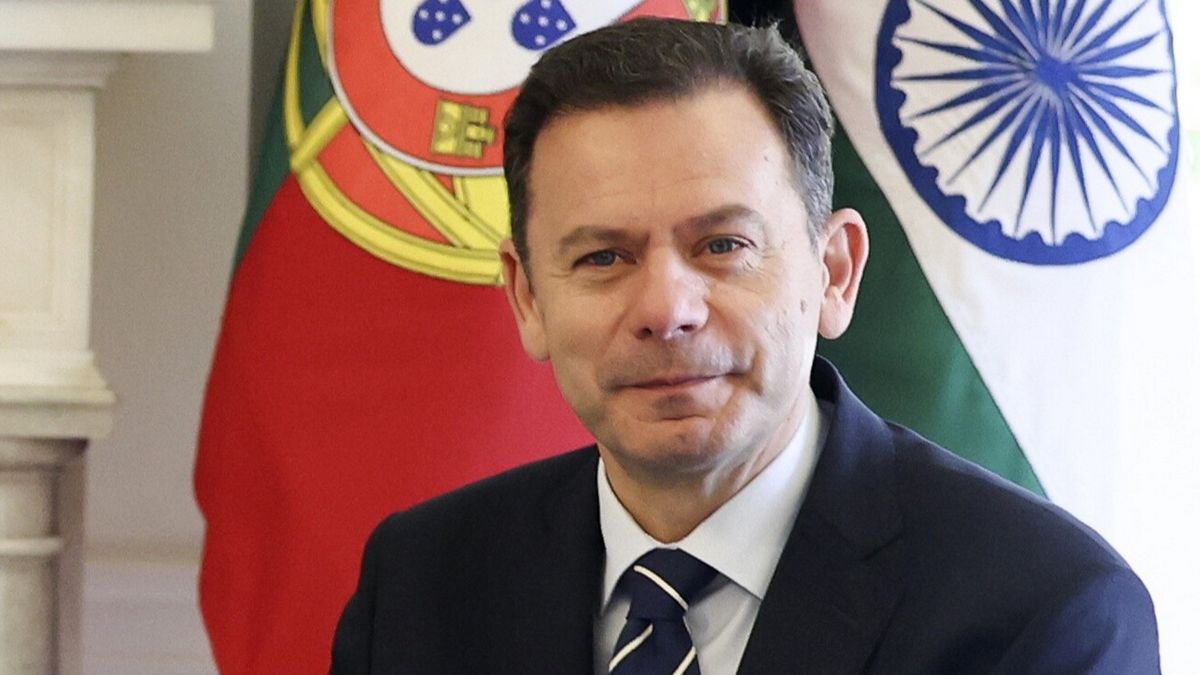 Premier Luis Montenegro