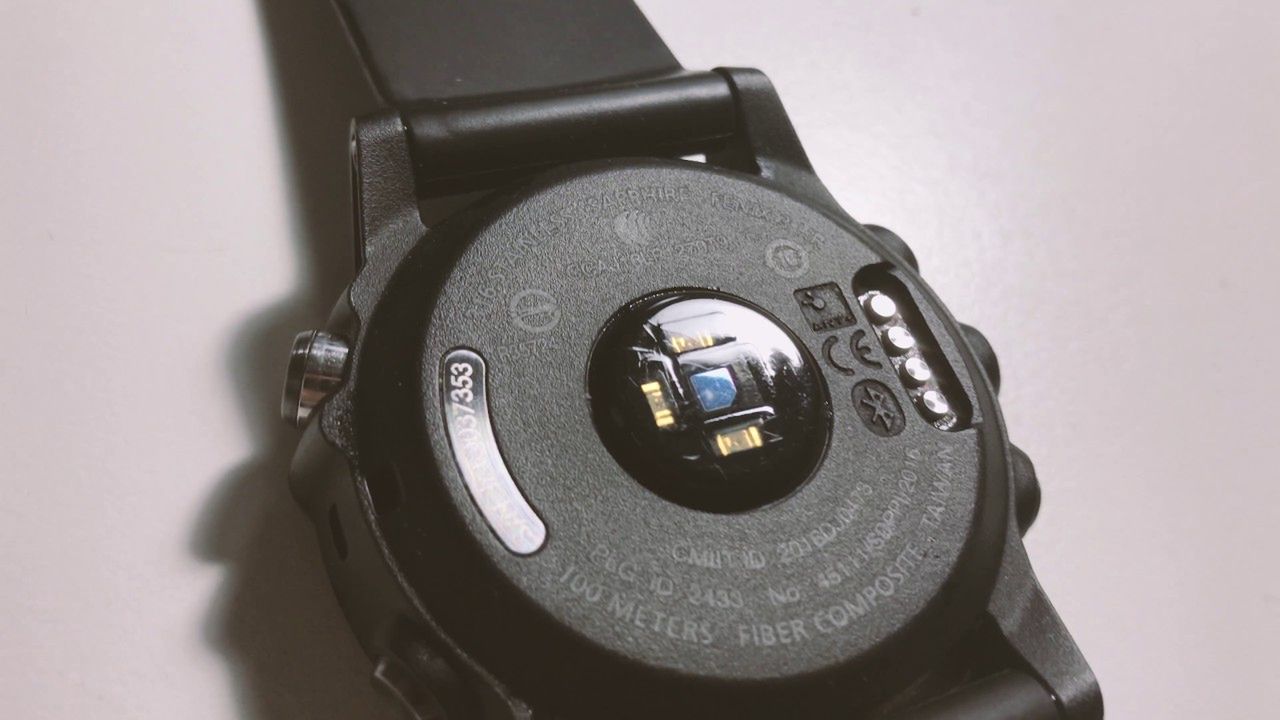 Jak to działa? Wyjaśniamy, skąd smartwatch wie, jak bije nasze serce 3