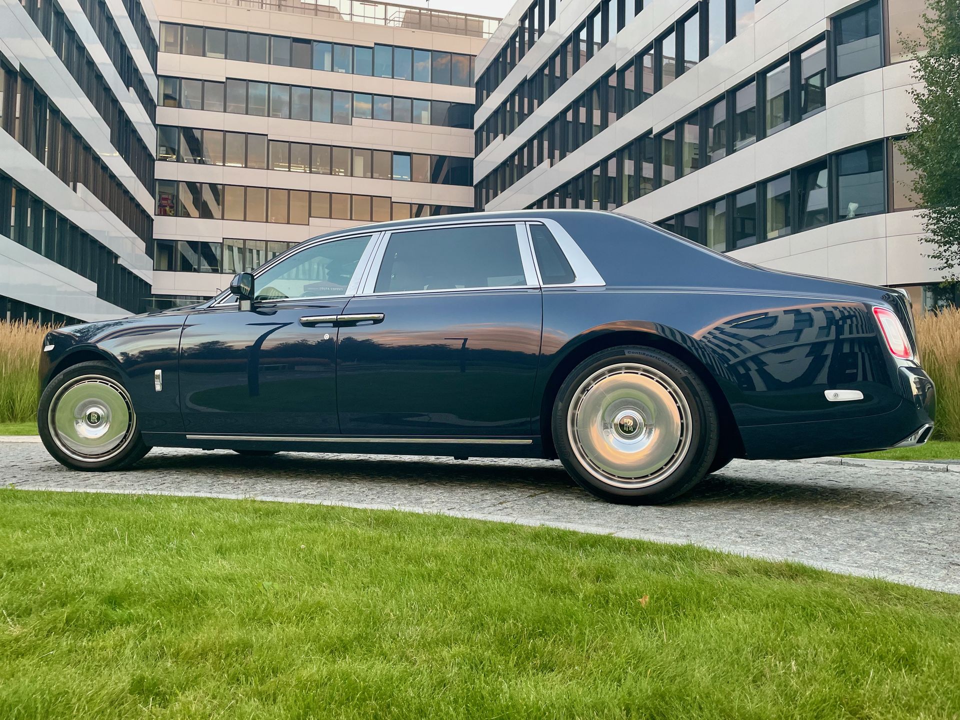 Rolls-Royce Phantom