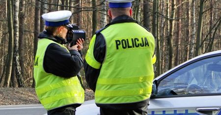 Nowe mandaty. Potężne kary dla piratów drogowych