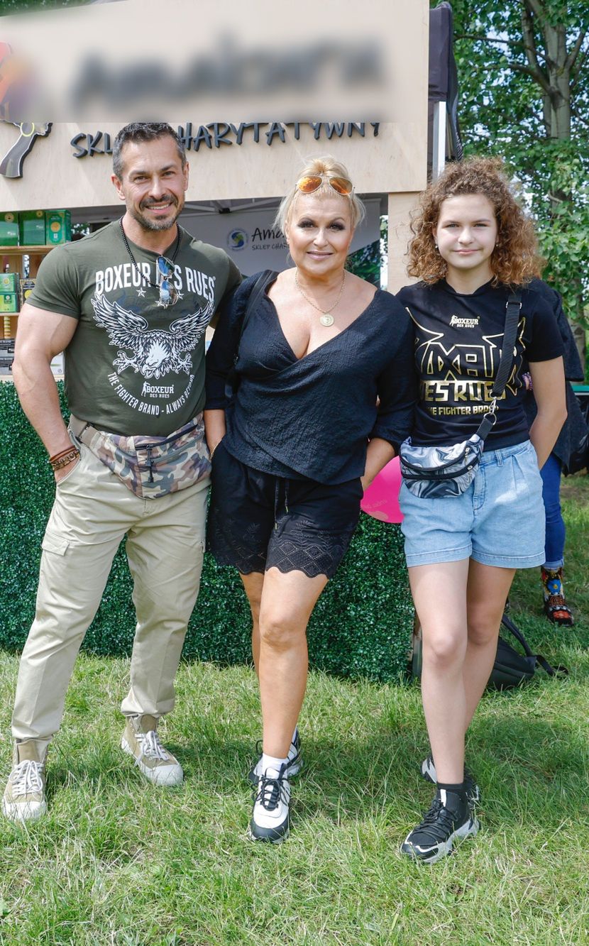 Katarzyna Skrzynecka zabrała męża i córkę na celebrycką imprezę