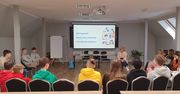Legnica: Jak wspierać nastolatka przeciążonego szkołą i rówieśnikami? Będą warsztaty