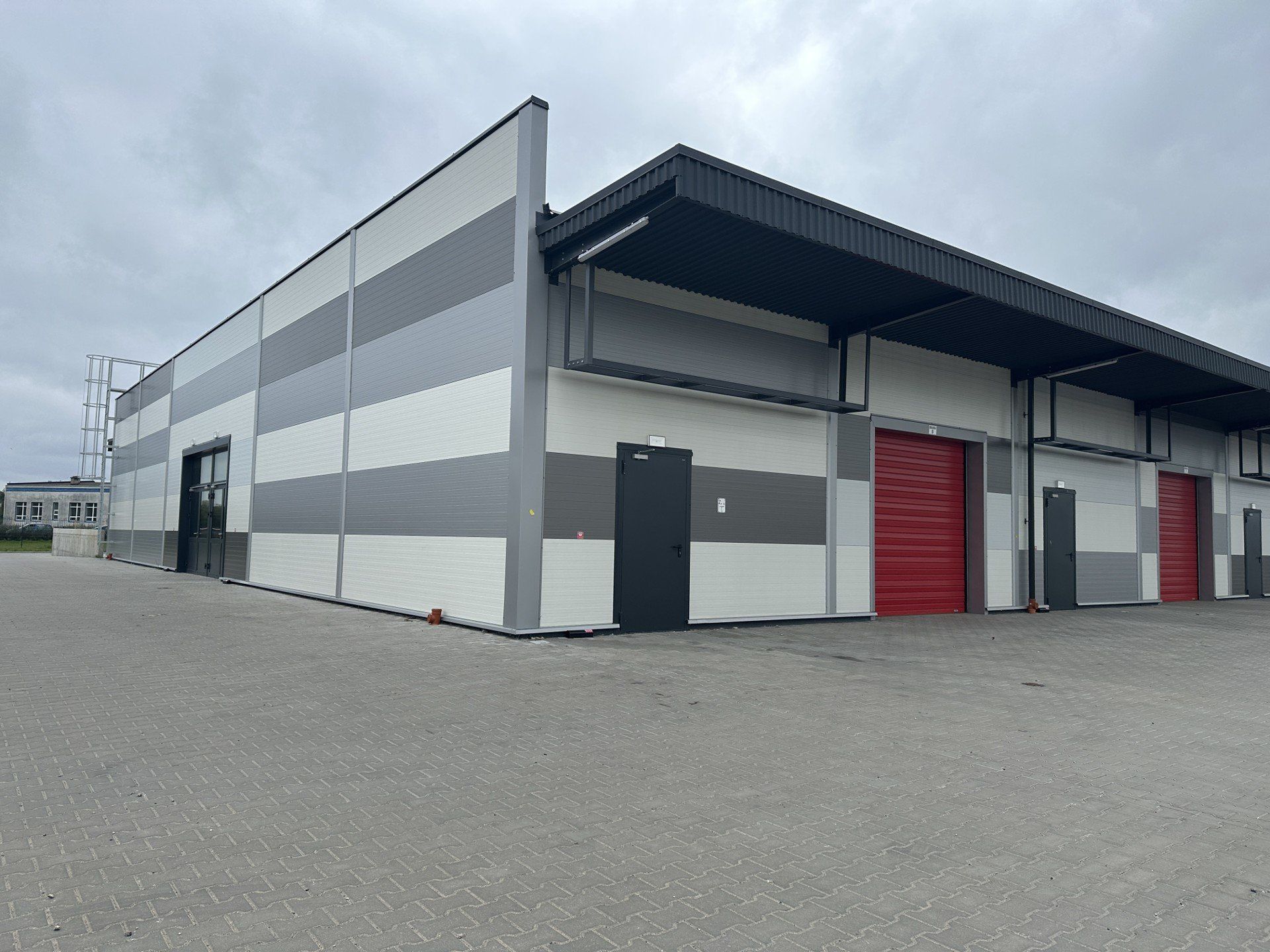 Na początku listopada ruszyć ma handel w nowej hali targowej w Grudziądzu.  Obiekt gotowy jest od lutego 