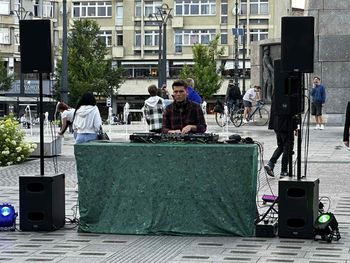 Łódź: Muzyczny plener na Placu Wolności. Zabrakło tańczących