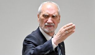 Macierewicz pod ostrzałem. "Obrzydliwe i wstrząsające"