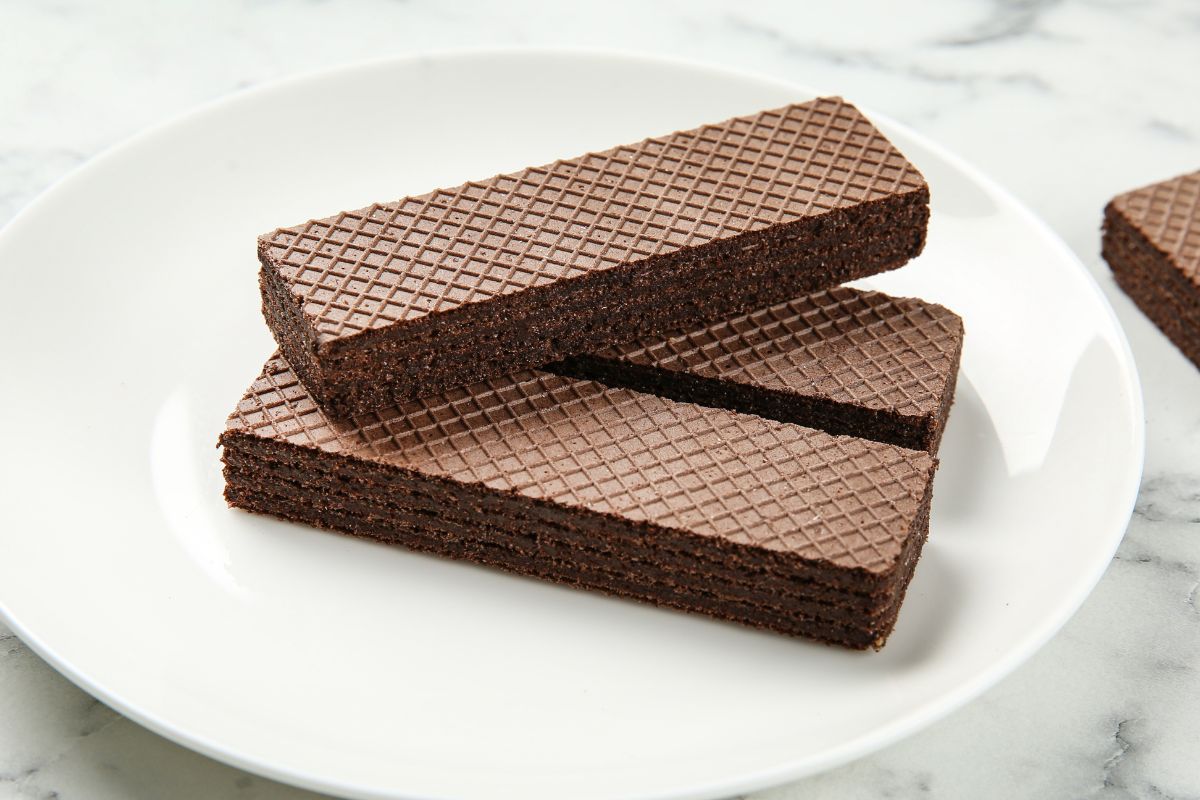 A no-bake cake, but with delicious wafers. Can it get any better?