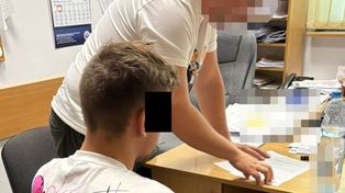 Warszawa: 22-latek w ciągu alkoholowym znęcał się nad dziewczyną. Bił ją, dusił i szarpał za włosy