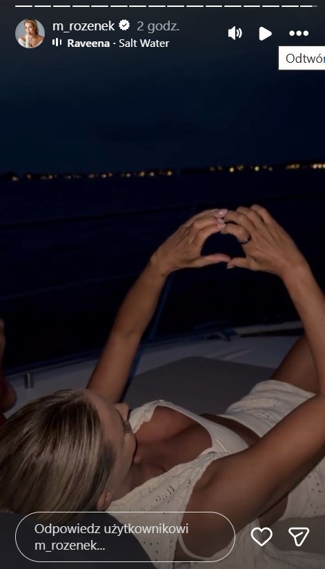 Małgorzata Rozenek-Majdan pozuje w ciemności na jachcie