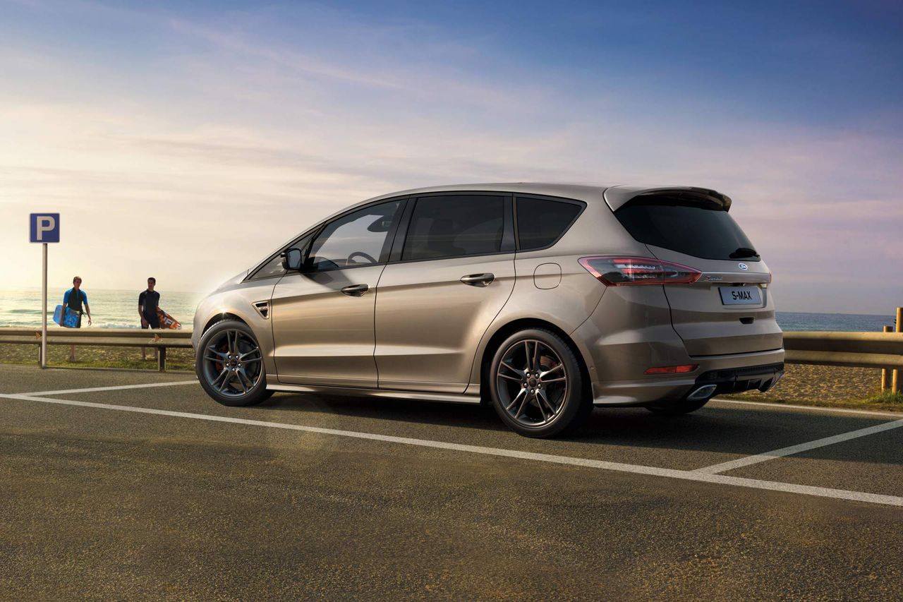 Ford S-Max i Galaxy przeszły facelifting. Dostaną nowe diesle i lepsze wyposażenie