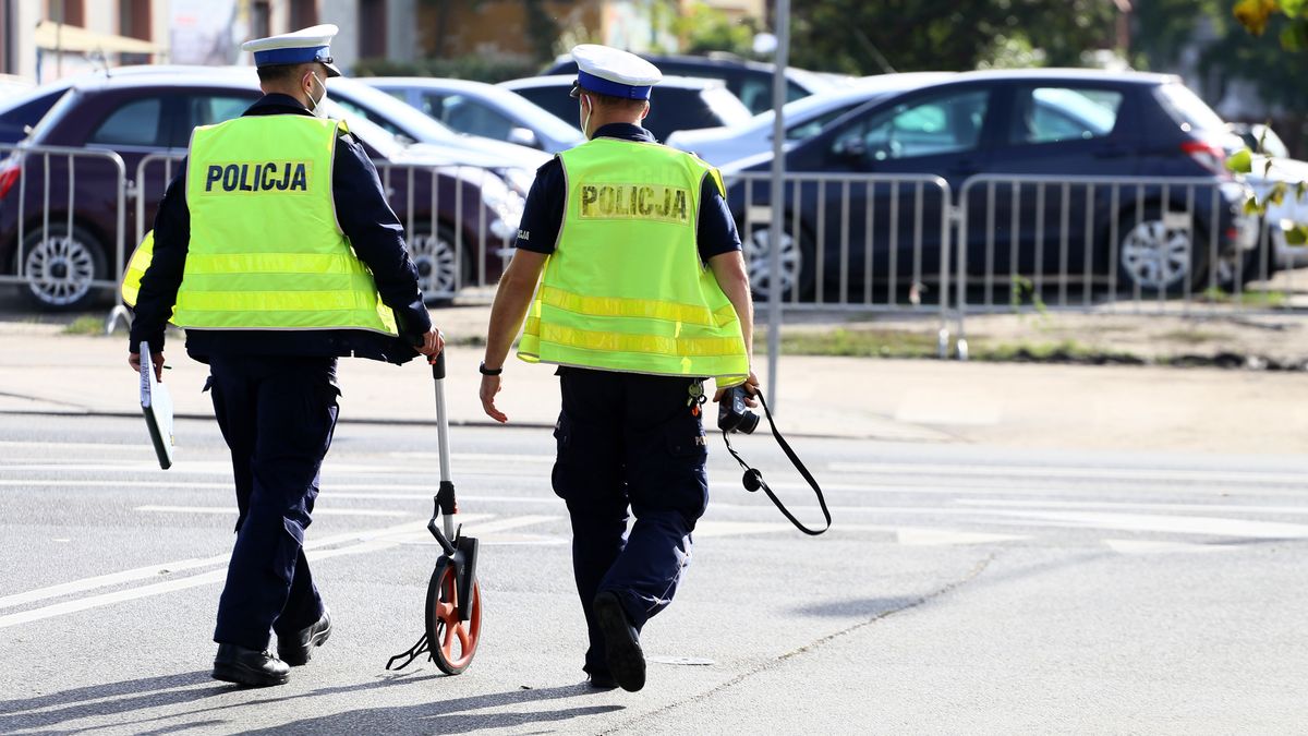 Policja drogówka wypadek oględziny