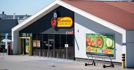50 proc. taniej przy zakupie dwóch. Wyprzedaż w Biedronce. Do 31 października
