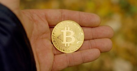 Wystarczył moment. Bitcoin poleciał na łeb na szyję