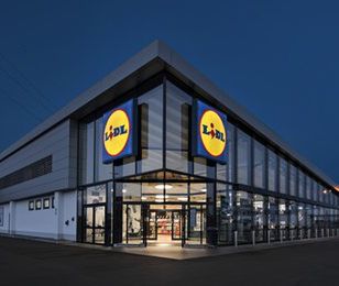 Walka o klientów wciąż trwa. Lidl oddaje pieniądze niezadowolonym klientom