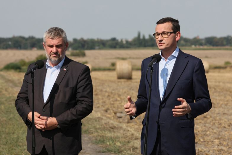 Rolnicy, których straty w uprawach przekroczyły 70 proc., dostaną 1 tys. zł dopłaty do hektara