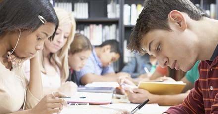Czy drugi kierunek studiów gwarantuje lepszą pracę?