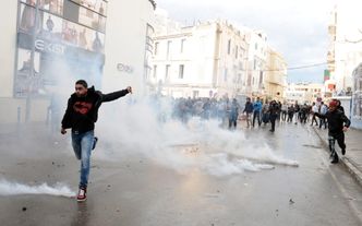Zamieszki w Tunezji. Na dwa dni zamkną szkoły