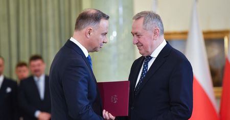 Prezydent jak zapowiadał, tak zrobił. Zmiany w rządzie