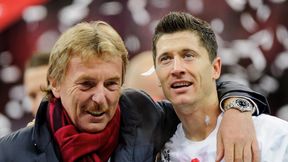 Eliminacje Euro 2020. Polska - Izrael. Zbigniew Boniek odwiedził piłkarzy i wręczył im prezenty