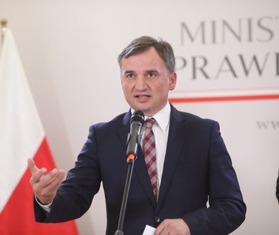 Zbigniew Ziobro i kryzys koalicji Zjednoczonej Prawicy. Co polityk zdradził mową ciała? 