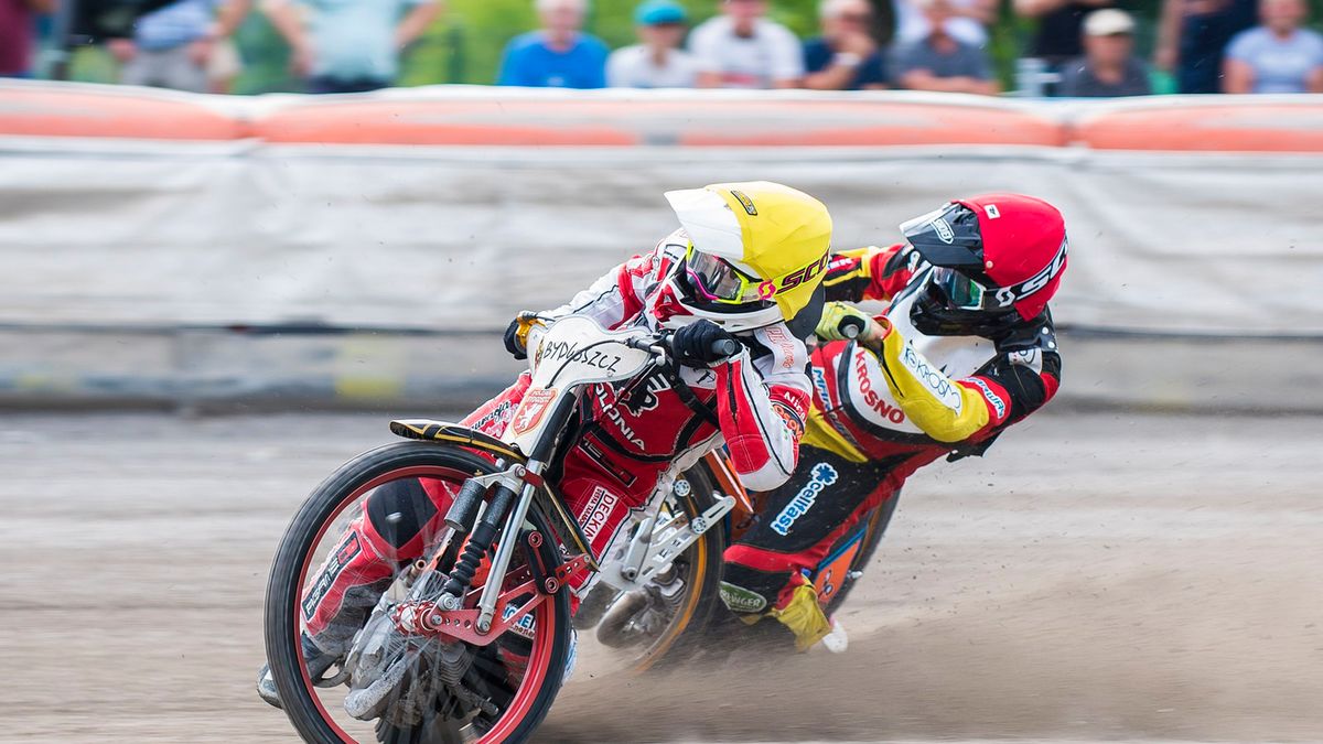 WP SportoweFakty / Karol Słomka / Na zdjęciu: Damian Adamczak przed Ilją Czałowem