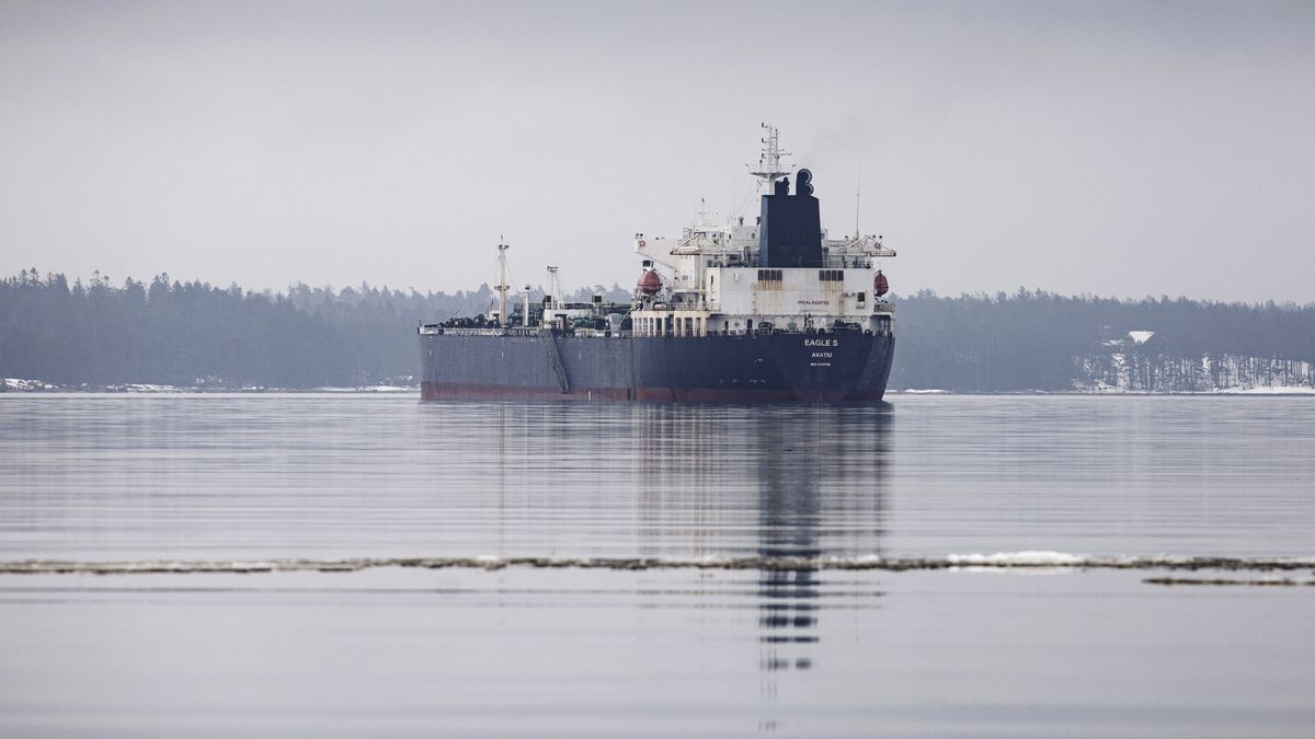 The detained Eagle S tanker, which damaged undersea cables in the Baltic Sea last month, off the coast of Porvoo, Finland, on Wednesday, Jan. 8, 2025. Finnish authorities deemed the tanker that's part of the fleet carrying Russian oil as not seaworthy after inspections onboard. Photographer: Roni Rekomaa/Bloomberg via Getty Images
