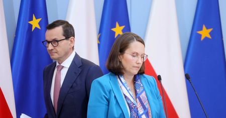 "Kompletny absurd". Czego rząd nie mówi o budżecie Polski? [OPINIA]