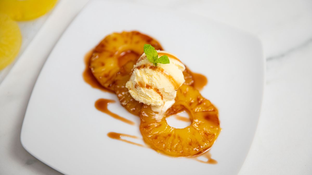 Ananasowe krążki z lodami