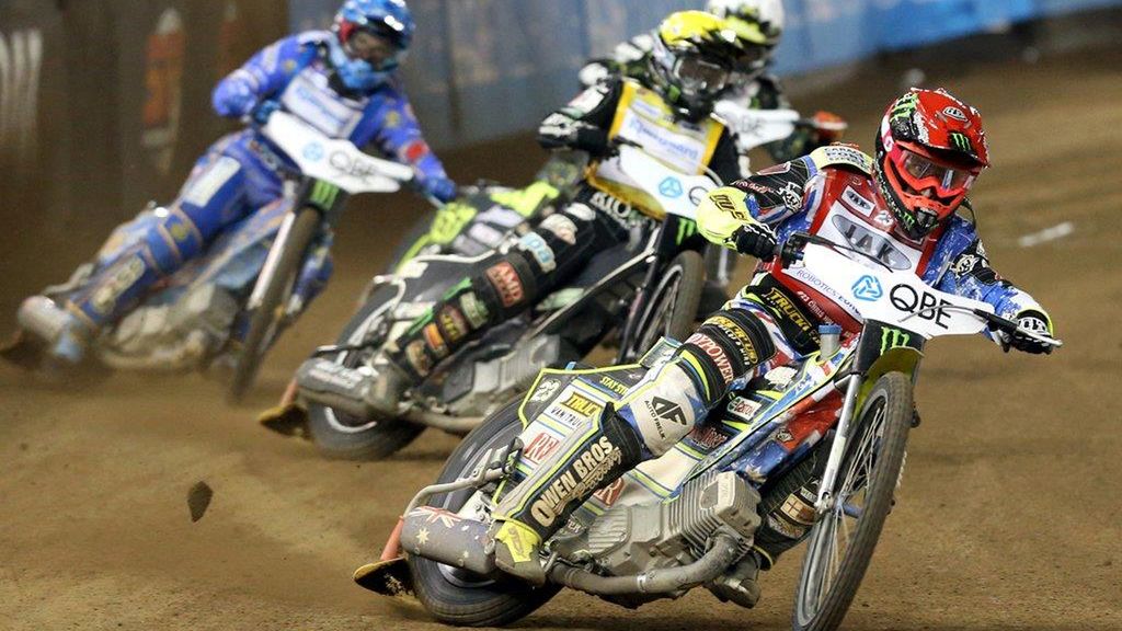 WP SportoweFakty / Jarek Pabijan / Na zdjęciu: Chris Holder na prowadzeniu
