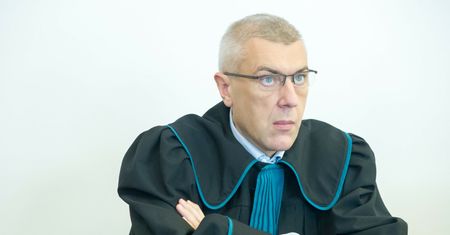 Będzie skarga po słowach Giertycha o "niechlujnym pozwie"