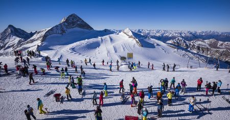 Austria. Ośrodki narciarskie dalej zamknięte, a dla przyjezdnych kwarantanna