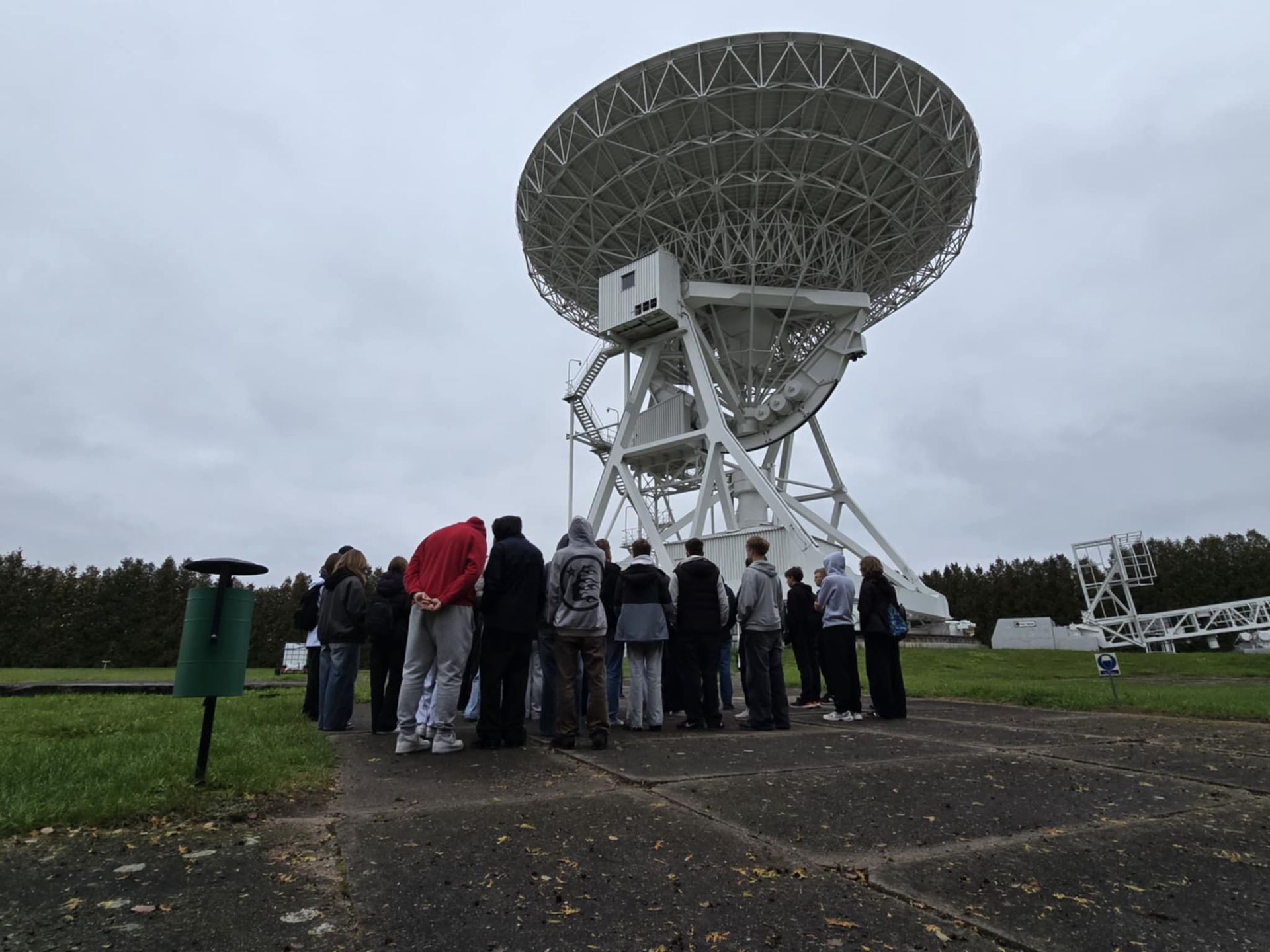 Największy radioteleskop w Polsce przyciąga turystów