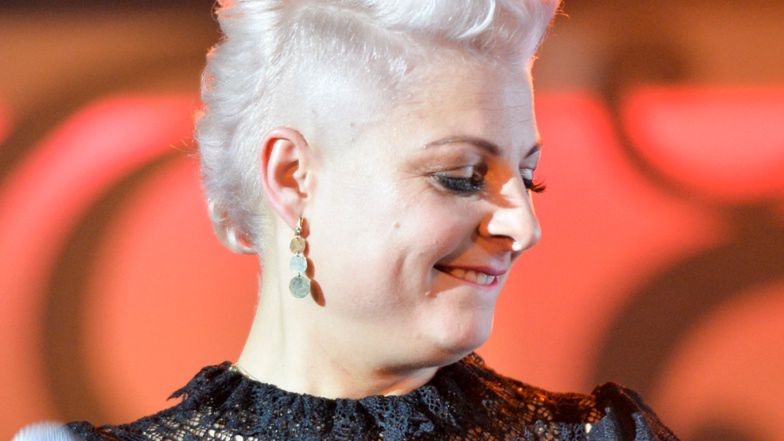 Magdalena Narożna pracuje na planie TTBZ