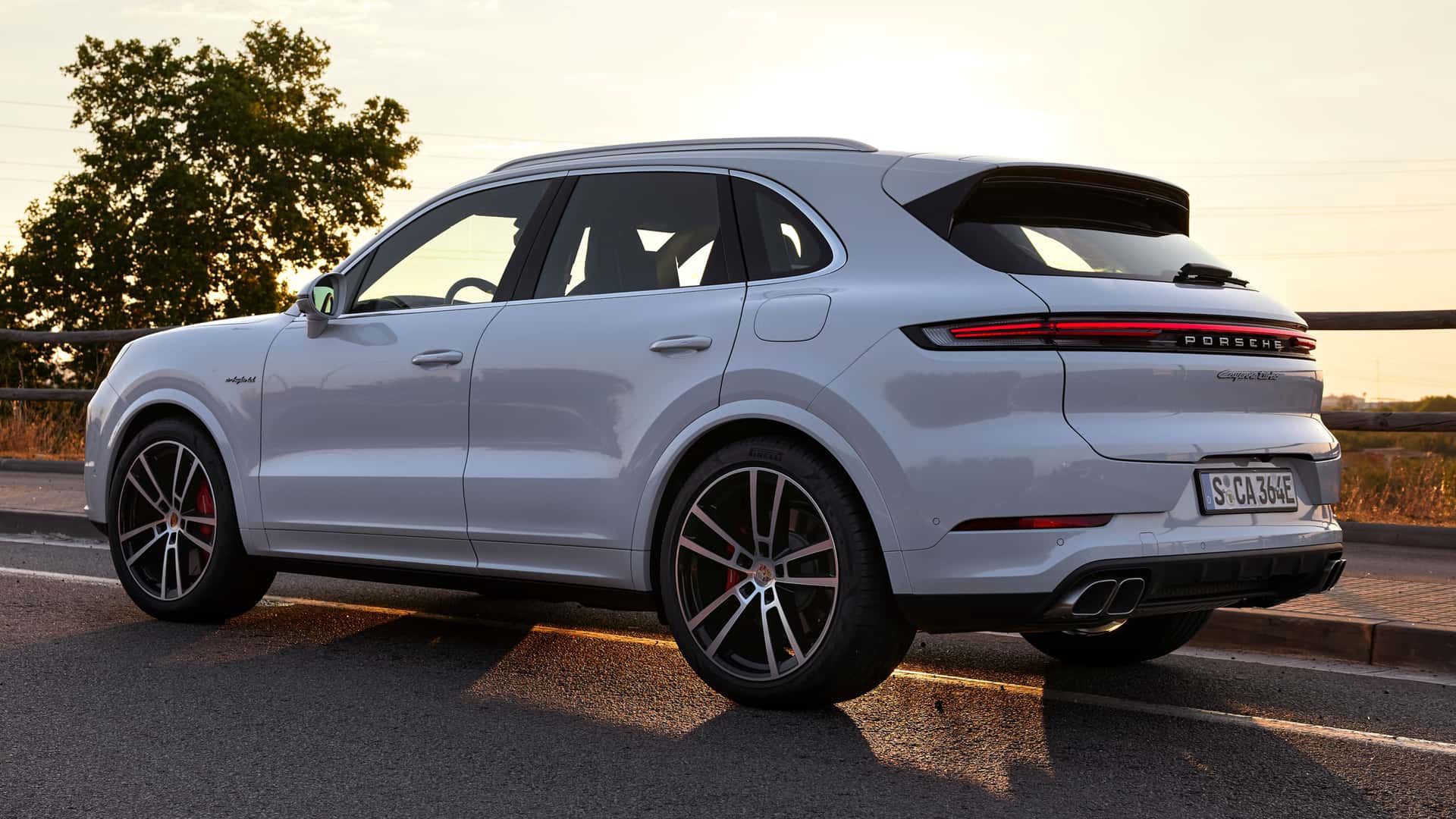 Porsche Cayenne Turbo E-Hybrid