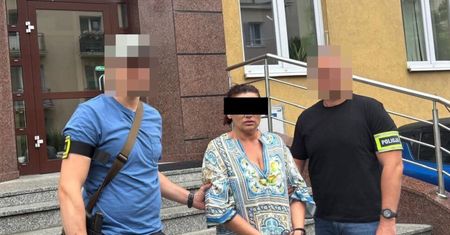 Policja zatrzymała "werbowniczkę". Działała metodą na "lekarza"