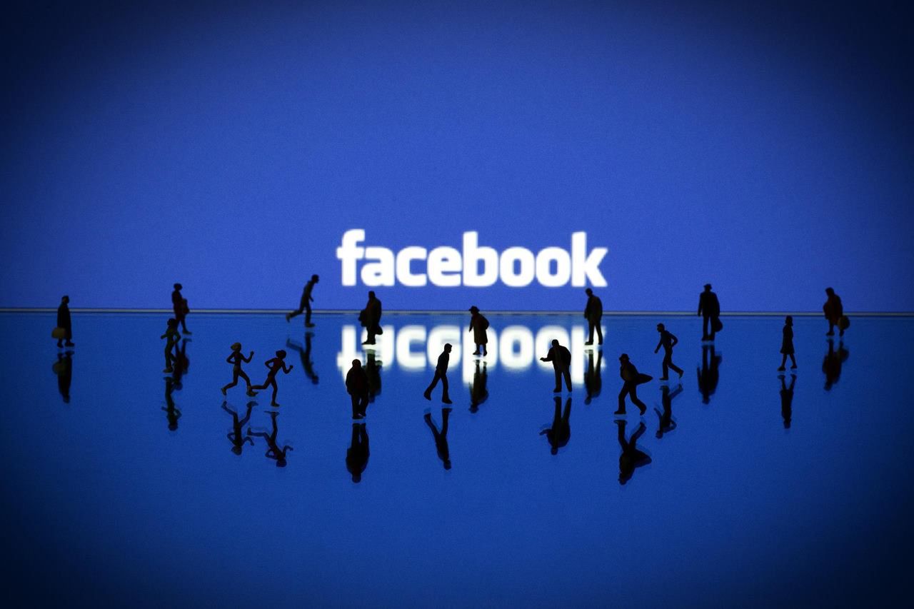 Facebook pozwoli zarabiać użytkownikom dzięki... jałmużnie