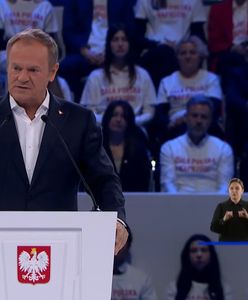 Tusk porównuje zdjęcia Trzaskowskiego i Nawrockiego. Wpadka z imieniem