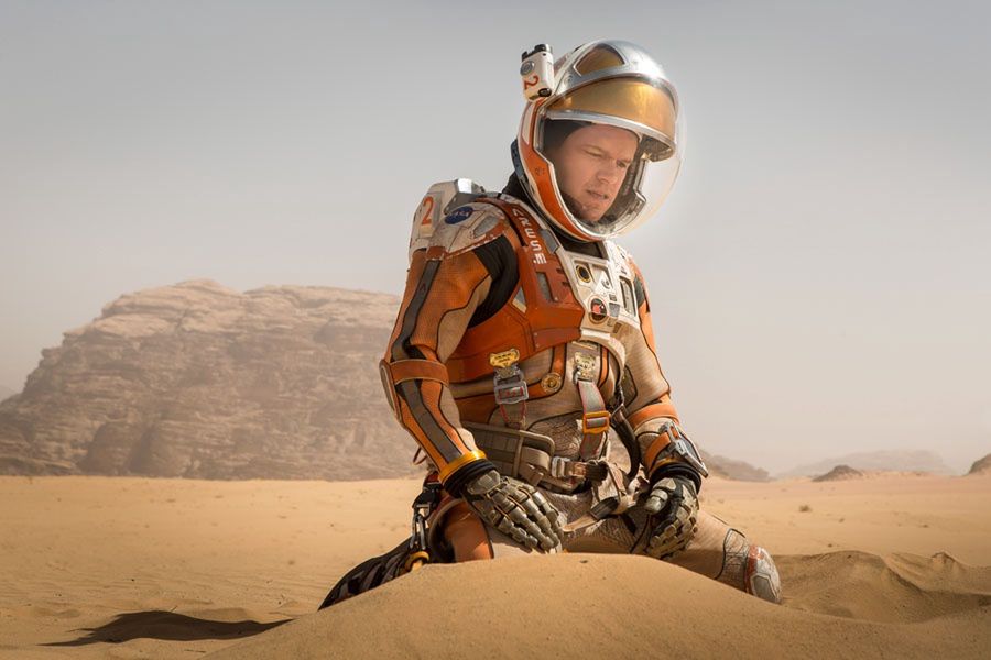 "The Martian" z 2015 roku. Reżyseria: Ridley Scott.