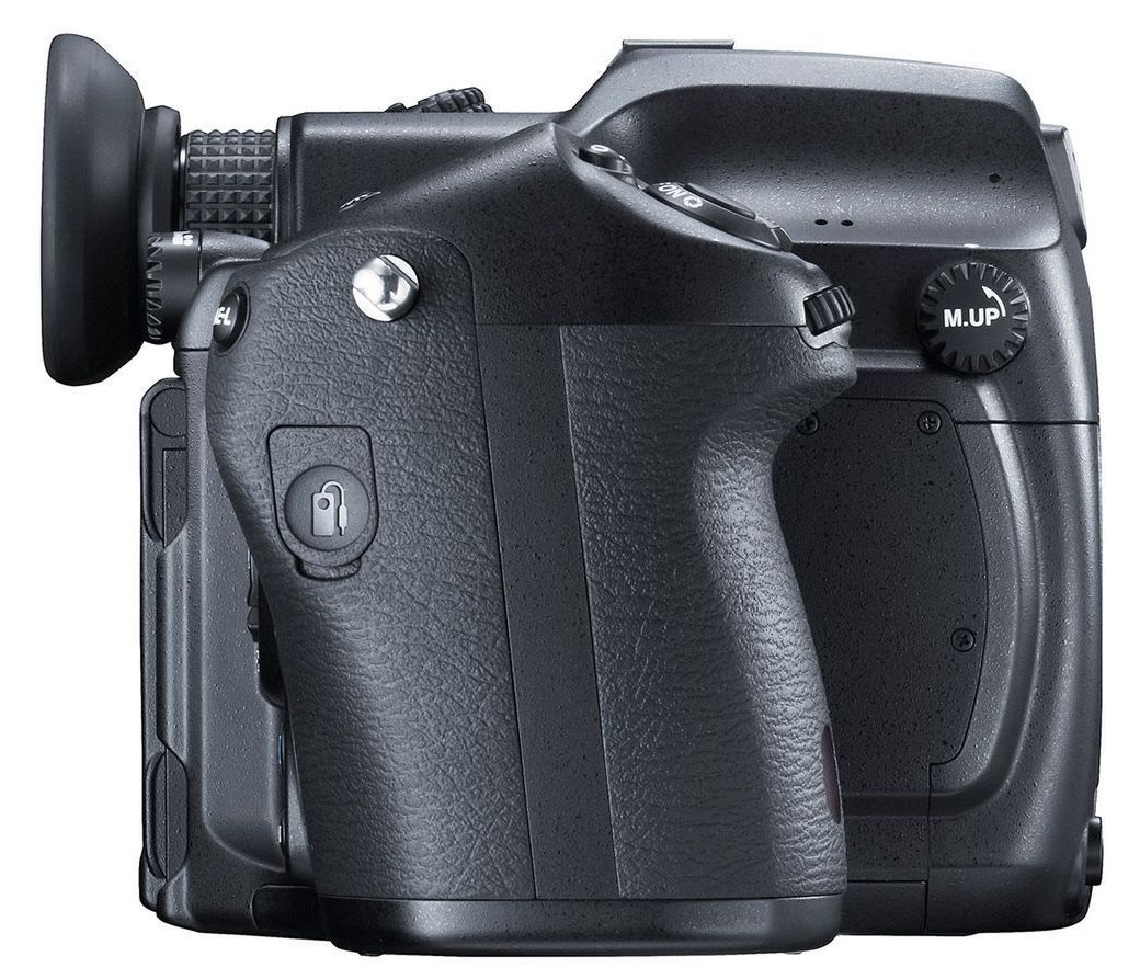 Pentax 645Z – średni format 50 Mpix z ISO 204800 i Full HD 7