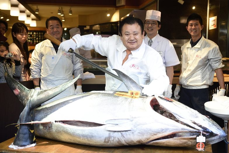 180-kilogramowy tuńczyk sprzedany za ponad 31 tys. euro