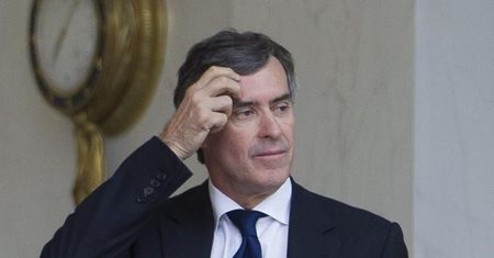 Afera we Francji. Prokuratura zbada, czy minister miał tajne konta w Szwajcarii
