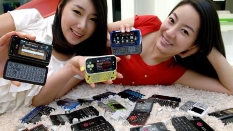 Miliony sprzedanych modeli LG z QWERTY 1
