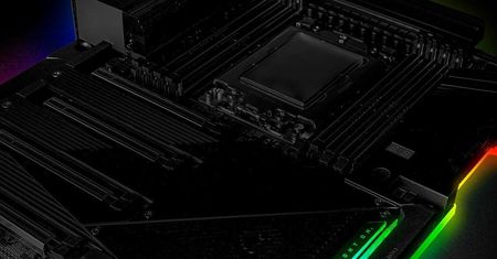 Tak wygląda topowa płyta główna pod nowe procesory AMD Ryzen Threadripper