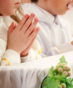 Ksiądz zakuł dzieci w kajdany. Jego zdaniem to "dowód oddania się Maryi"