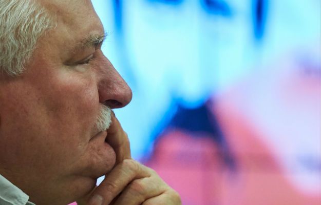 "Wałęsa, jeszcze raz wyjdź na barykady!" - były prezydent chce zatrzymać PiS