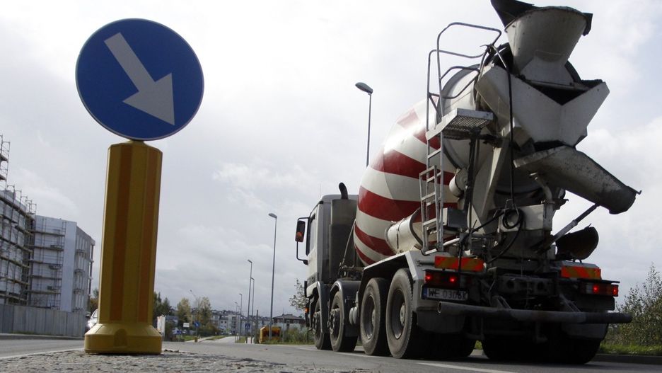Powrót kartelu byłby szczególnie bulwersujący, biorąc pod uwagę, że cement jest jednym z podstawowych surowców budowlanych, koniecznych dla rozwoju mieszkalnictwa, infrastruktury drogowej i całej gospodarki - powiedział prezes UOKiK.