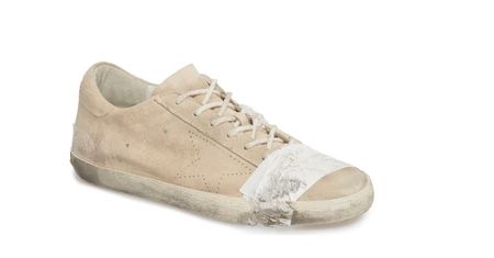 Superstar Taped Sneaker – buty sklejone taśmą za 2 tysiące złotych. Internauci kpią z obuwia luksusowej marki