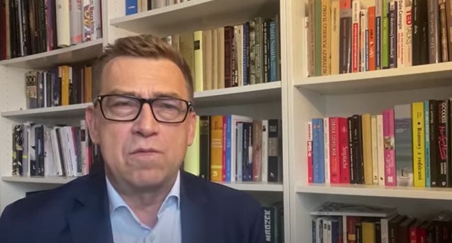 Maciej Orłoś chce stworzyć "niezależny program informacyjny". Ruszył ze zbiórką w internecie