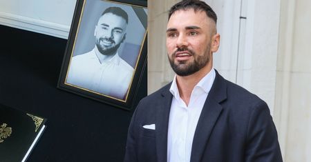 Łukasz Litewka upamiętniony w Sejmie. Poruszający widok na korytarzu [ZDJĘCIA]
