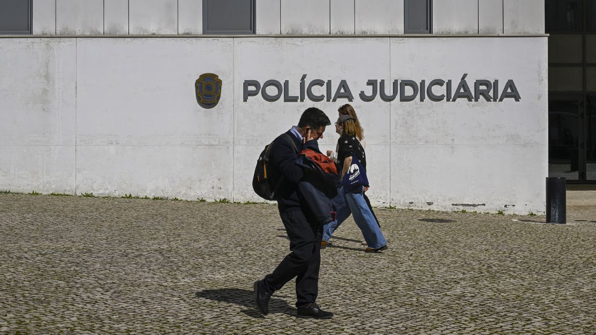 LISBON, PORTUGAL - MARCH 25: People walk by Judicial Police headquarters on the day of a press conference on "Nautilus" operation that meant the capture at sea of a submarine carrying some 7 tons of cocaine, at the the Judicial Police headquarters on March 25, 2025, in Lisbon, Portugal. In a concerted action between the Portuguese and Spanish authorities, the Polícia Judiciária (PJ) carried out an operation few days ago to during which it was possible to locate and intercept a semi-submersible carrying cocaine bound for the Iberian Peninsula. The “Nautilus” operation, in which the Portuguese Navy and Air Force, the Spanish Guardia Civil, the US Drug Enforcement Administration and the UK National Crime Agency took part in addition to the PJ, originated from information shared by the Guardia Civil at the Maritime Analysis and Operations Center - Narcotics (MAOC-N), based in Lisbon, and is being developed in an investigation led by the Central Department of Investigation and Criminal Action. The vessel, intercepted some 500 nautical miles south of the Azores, was carrying five crew members along with around seven tons of drugs, which were destined for various countries on the European continent. (Photo by Horacio Villalobos#Corbis/Corbis via Getty Images)